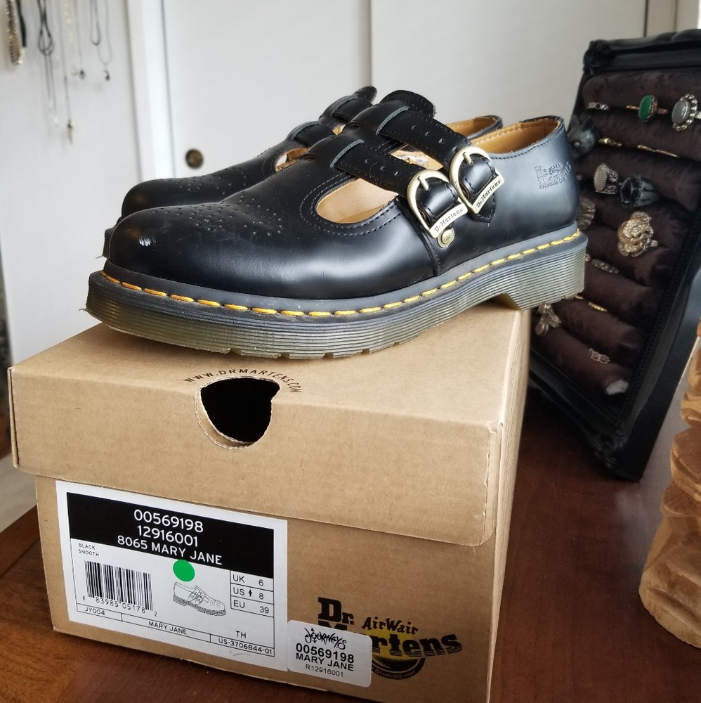 8065 mary janes